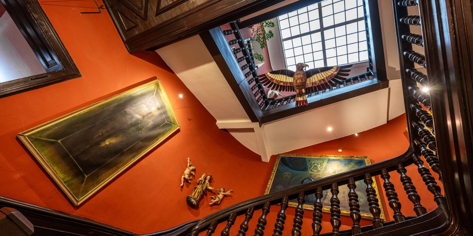 Interiéry střední  umělecké školy grafické, perla anglosaského stylu v Jihlavě 